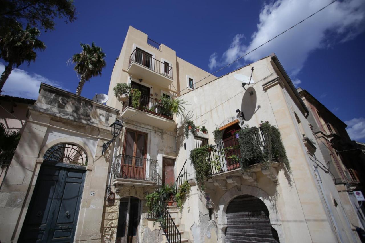 Apt Ines By Dimore In Sicily Szirakúza Kültér fotó